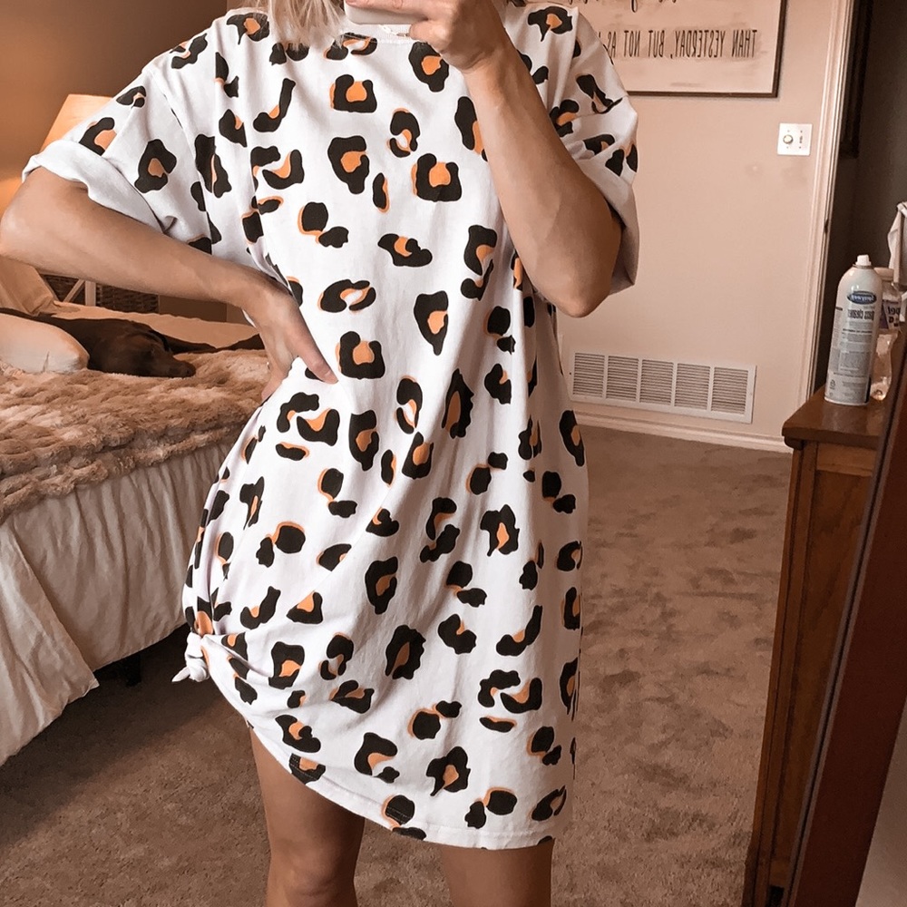 NWT Cheetah Lavender T Shirt Dress